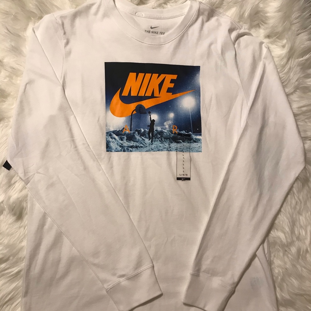 The Nike Tee